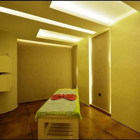 Апартаменты Konak Tower Seaside Mahmutlar